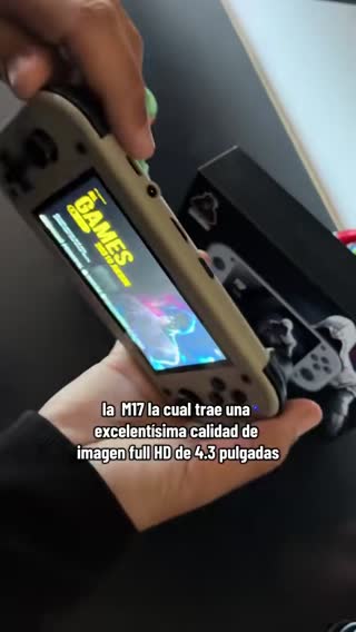 Consola Retro Portátil M17 con Más de 20.000 Juegos – Emuladores PS1, PSP, Nintendo, Sega y Arcade - Miniatura del video